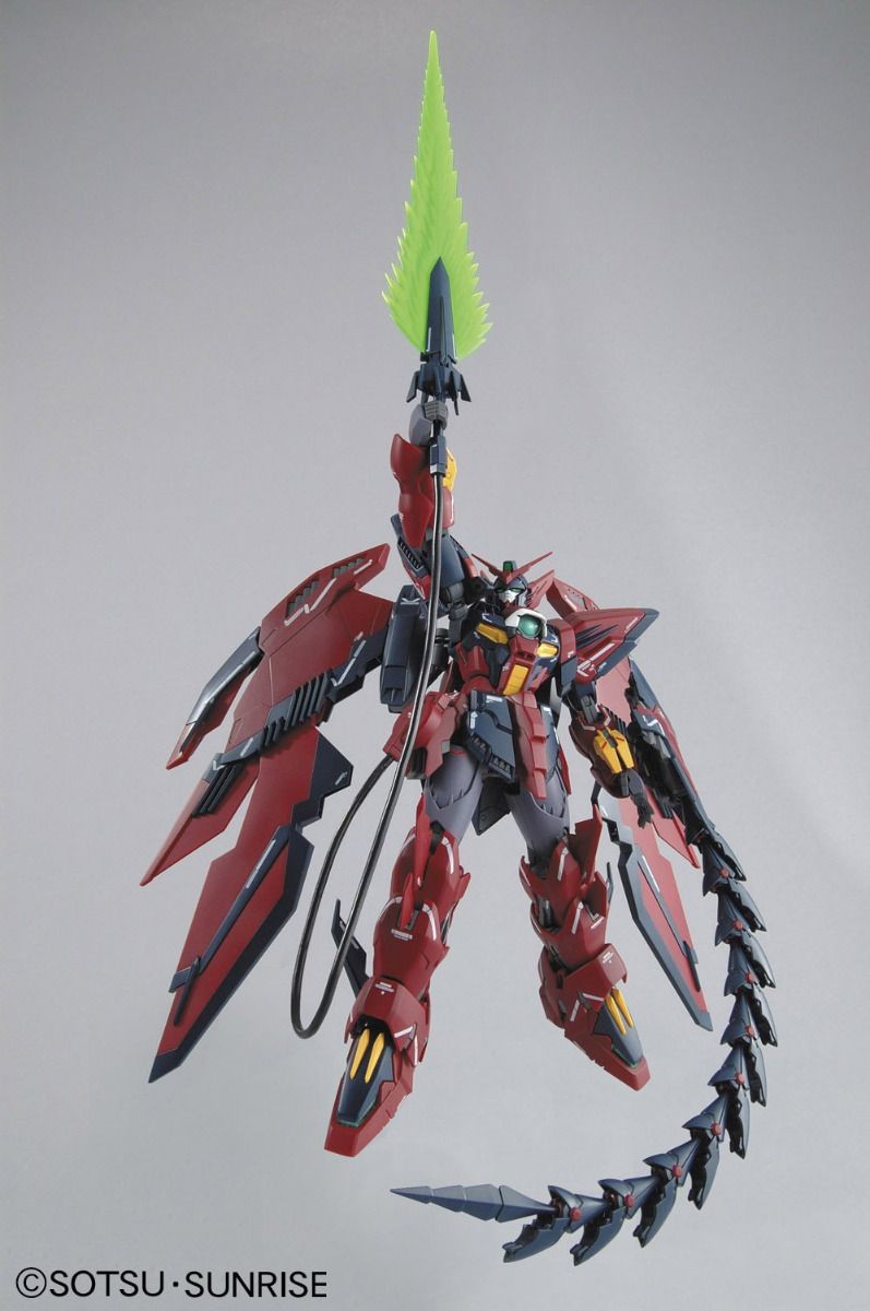 MG Endless Waltz Gundam Epyon (1/100 Scale) Plastic Gundam Model