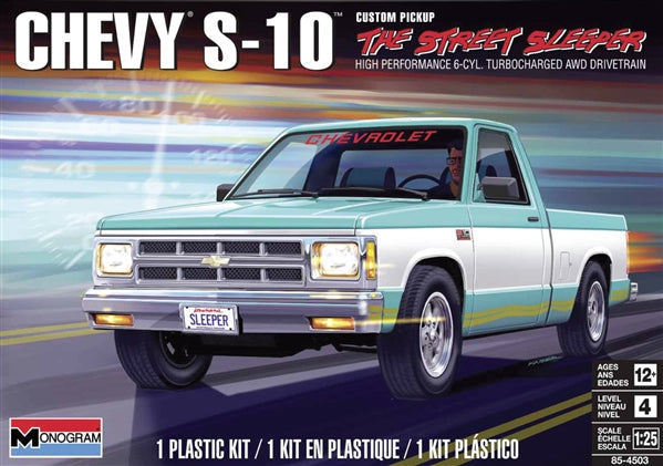 AMT 1/25 chevy s-10 トラッキン プラモデル完成品 Chevy S-10 Custom Pickup (1/25th Scale) Plastic Vehicle Model Kit