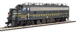 HO EMD FP7 - F7B Standard DC -- Pennsylvania Railroad 9858A, 9858B (Brunswick Green, single Dulux Gold strip
