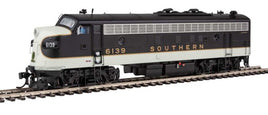 HO EMD FP7 Standard DC -- Southern Railway #6139 (black, white, Dulux Gold)