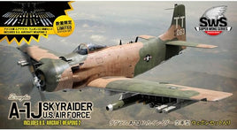 Douglas A-1J Skyraider w/Aircraft Weapons (1/32 Scale) Plastic Aircraft Model Kit