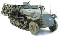 Sd.Kfz 251/1 Ausf C Stuka Zu Fuss (1/35 Scale) Military Model Kit