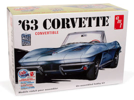 '63 Corvette Convertible (1/25 Scale) Plastic Vehicle Model Kit AMT1335M