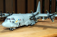 AC-130H Spectre Gunship (1/72 Scale) Aircraft Model Kit