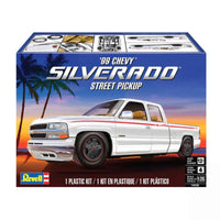 99 Chevy Silverado Street Pickup (1/25 Scale) Vehicle Model Kit