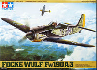Focke-Wulf FW190 A3 Airplane (1/48 Scale) Plastic Aircraft Model Kit