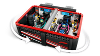 LEGO City F1® Garage & Mercedes-AMG & Alpine Cars