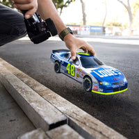 1/12 Losi NASCAR Jimmie Johnson No. 48 Lowes Chevrolet Monte Carlo (Battery & Charger Included) LOS1120248