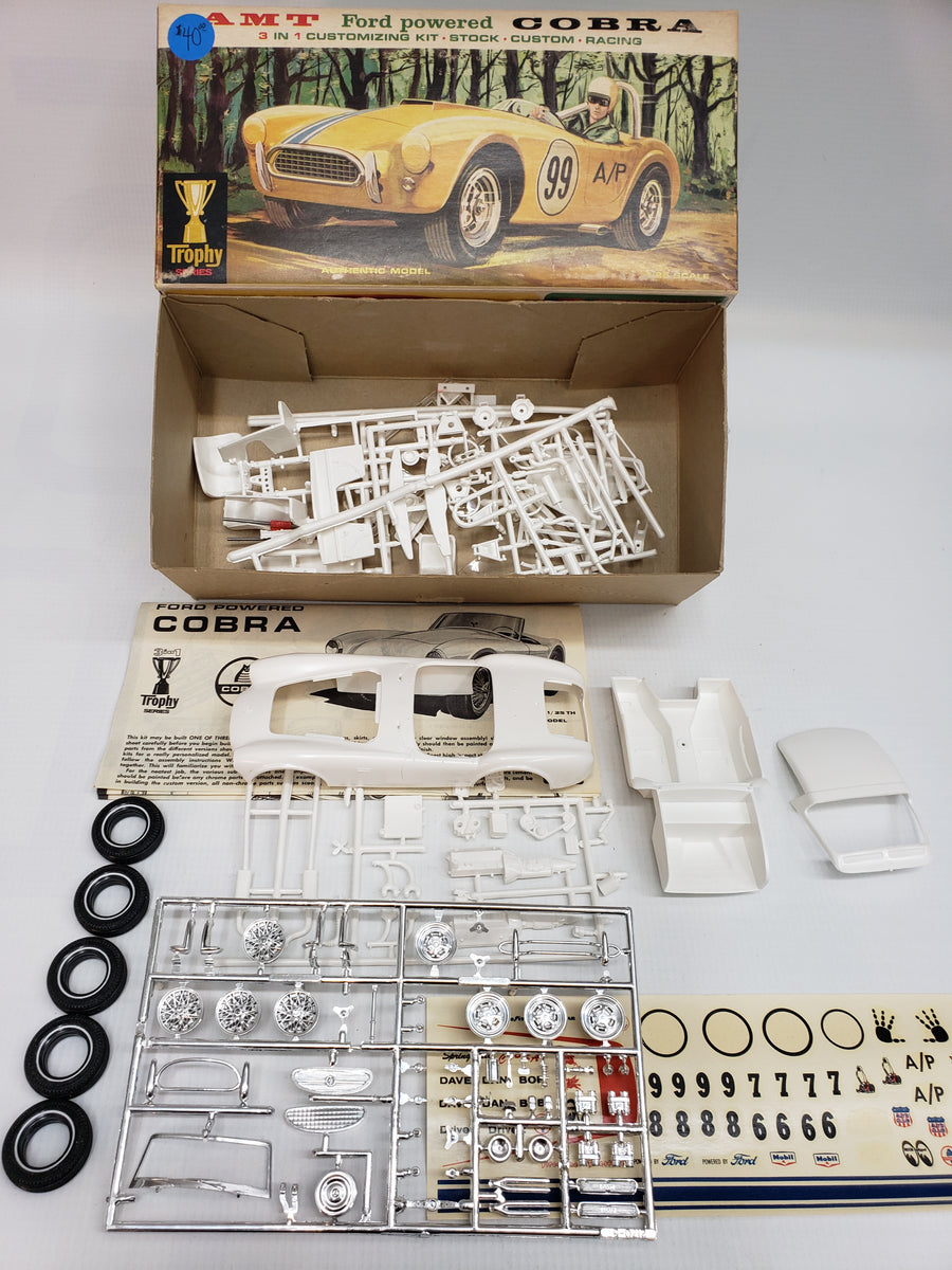 AMT 2170150 Ford Powered Cobra Plastic Model Car Kit Eugene Toy & Hobby