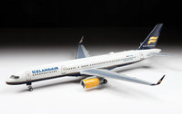 Boeing 757-200 (1/144 Scale) Aircraft Model Kit
