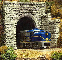 Chooch HO Scale Single Track Random Stone Tunnel Portal #8360