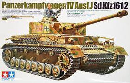 German Panzer IV Type J (1/35 Scale) Military Model Kit