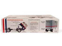 Ford C600 US Mail Truck with USPS Trailer (1/25 Scale) Vehicle Model Kit